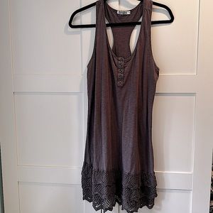 Monoreno Racer Back dusty lavender Dress with lace detail